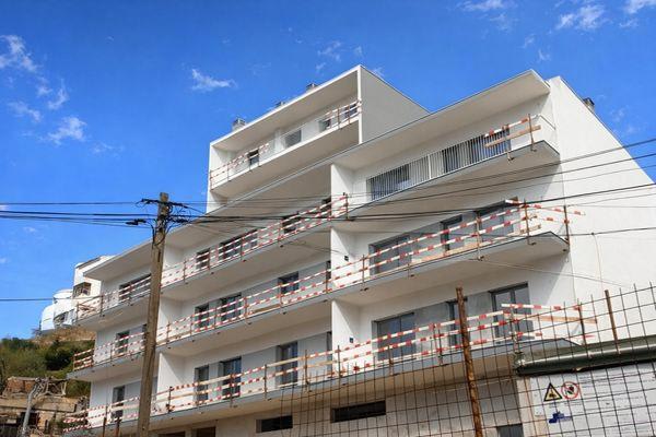 Aura Residence 3