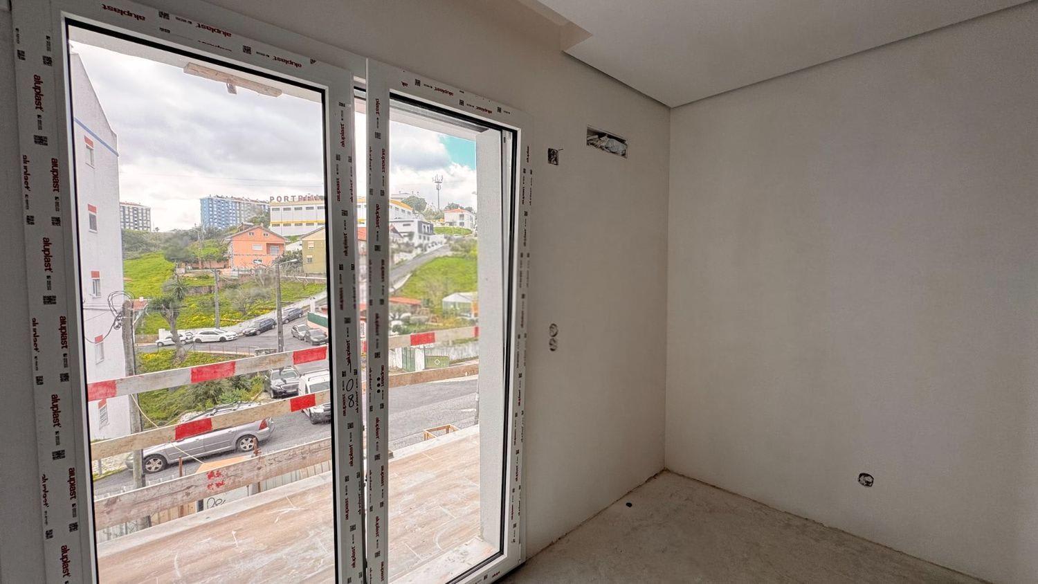 Aura Residence 14