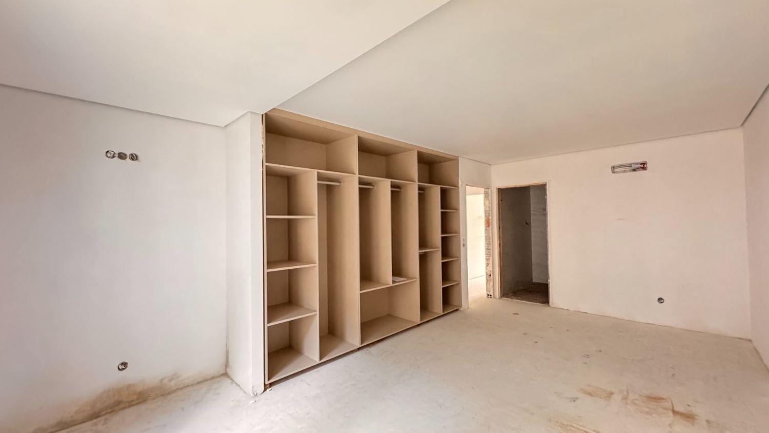 Aura Residence 18