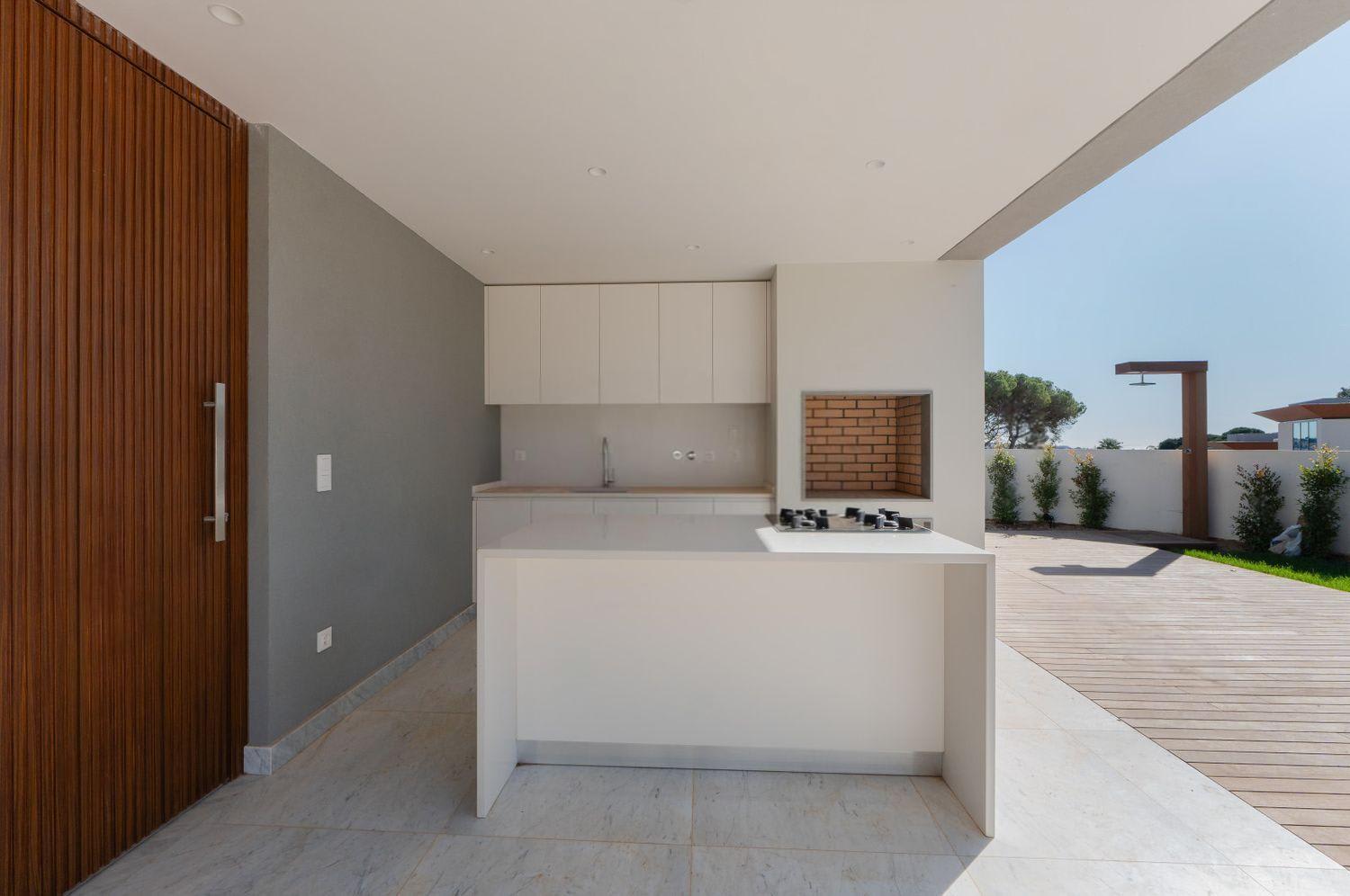 Estoril Woods 40