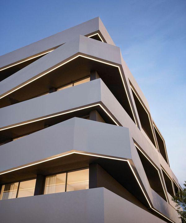 Flow Living 7
