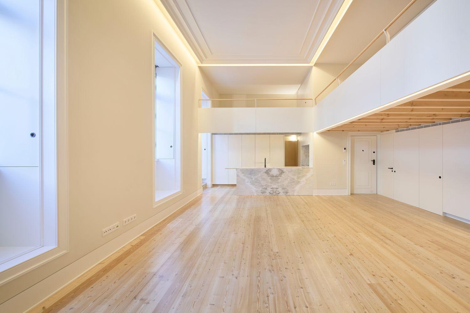 Grand Loft Avenida 24