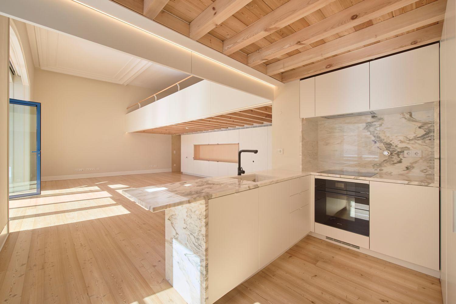 Grand Loft Avenida 7
