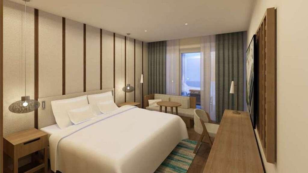 Hyatt Regency 28
