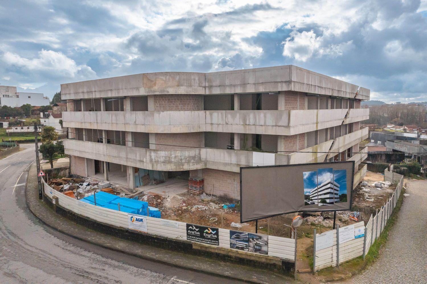 LR Residences 28
