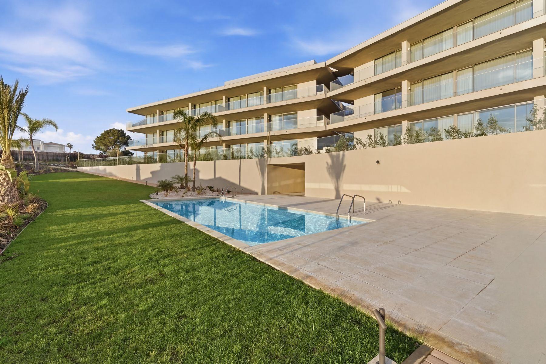 Nomad Bay 7