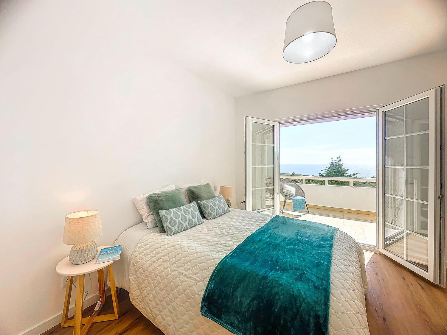Ribeira D'ilhas Living 9