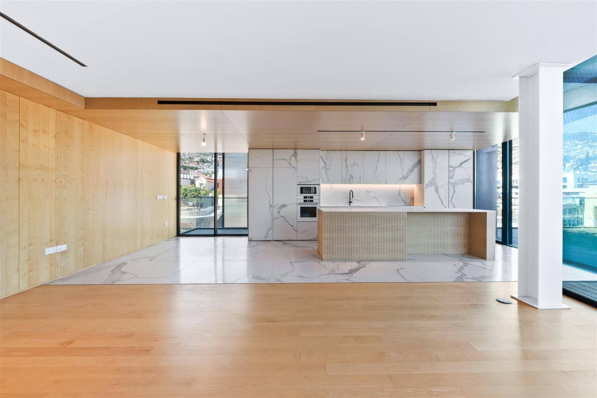 Savoy Residence Insular 100