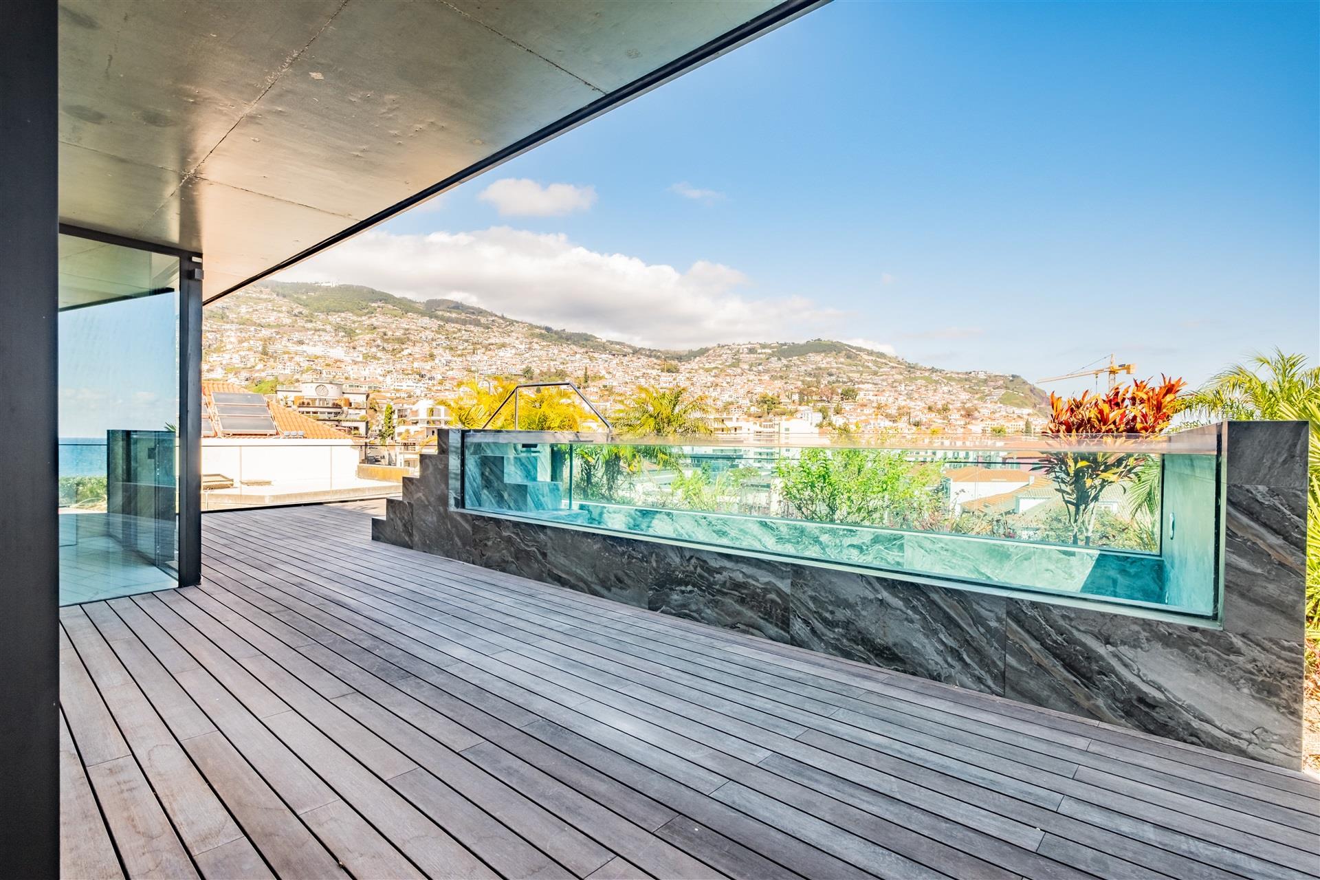 Savoy Residence Insular 11