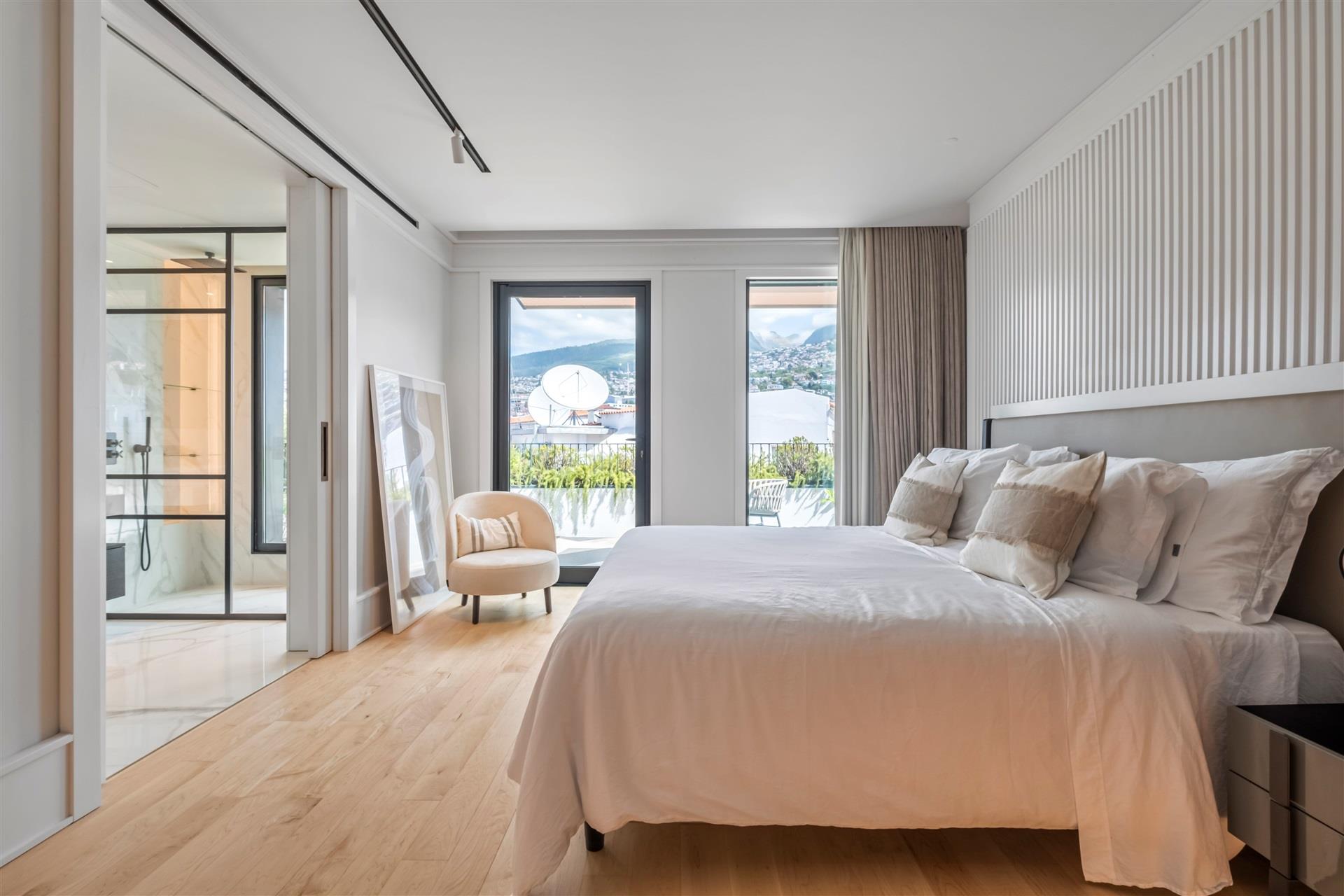 Savoy Residence Insular 129
