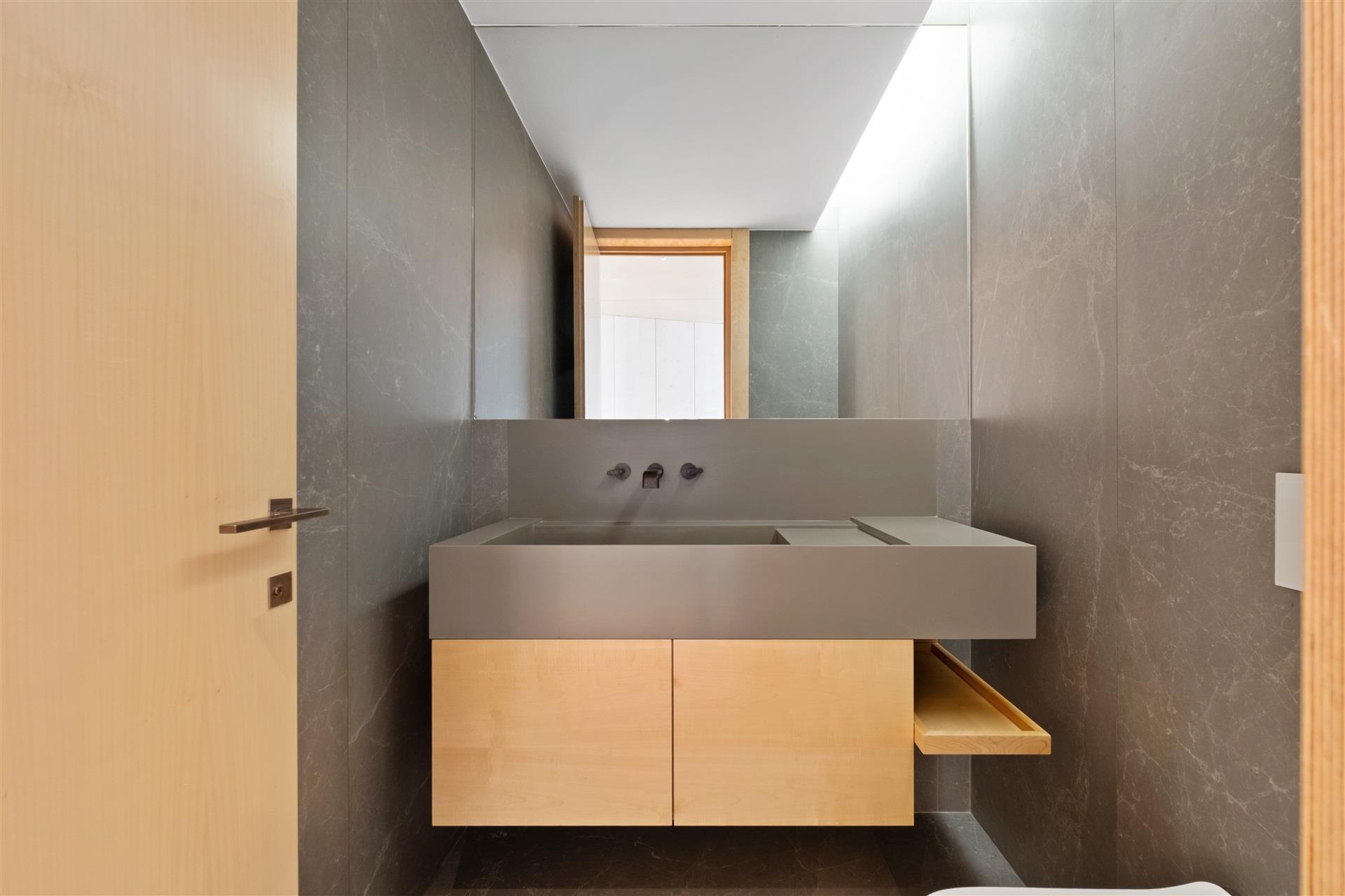 Savoy Residence Insular 172
