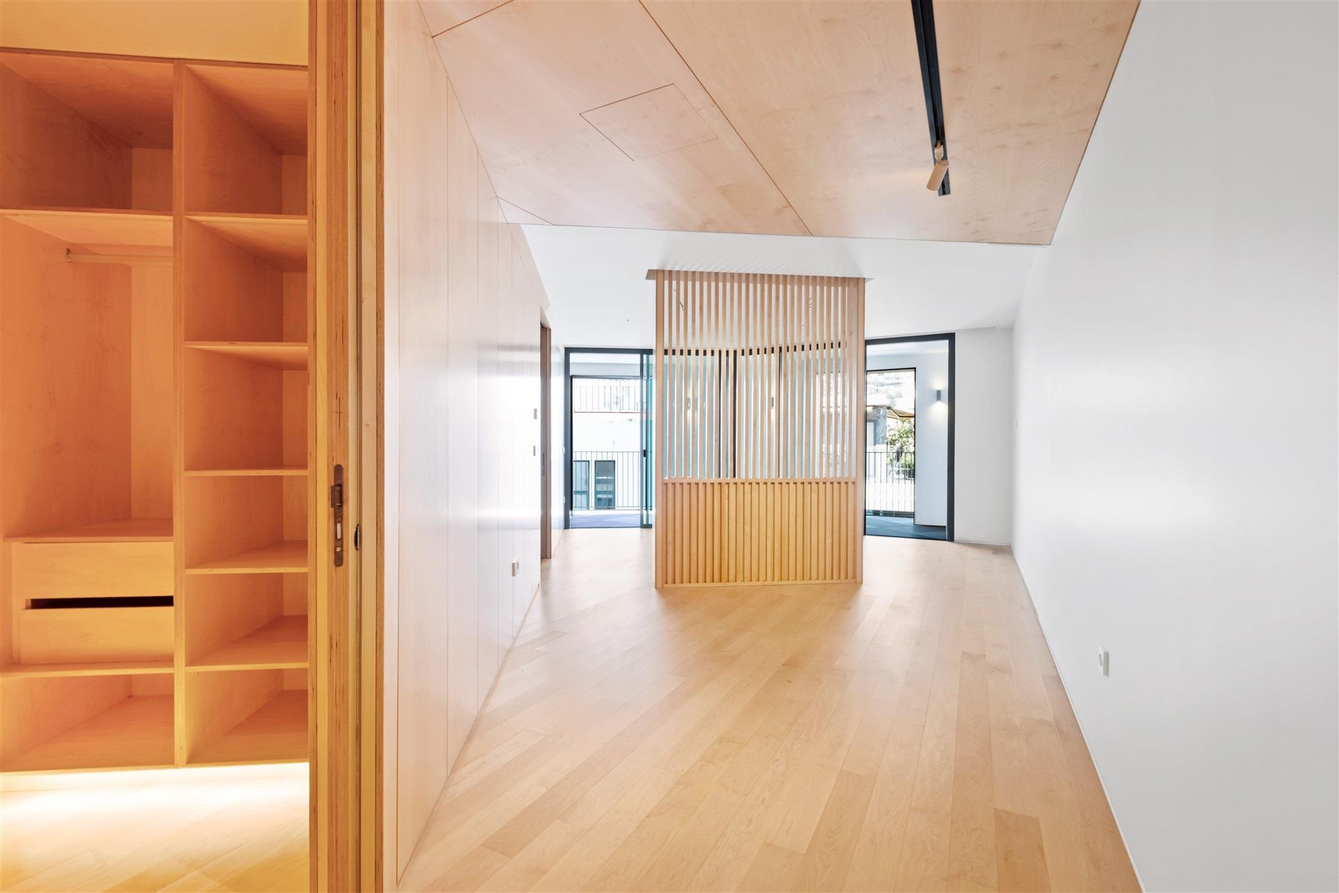 Savoy Residence Insular 175