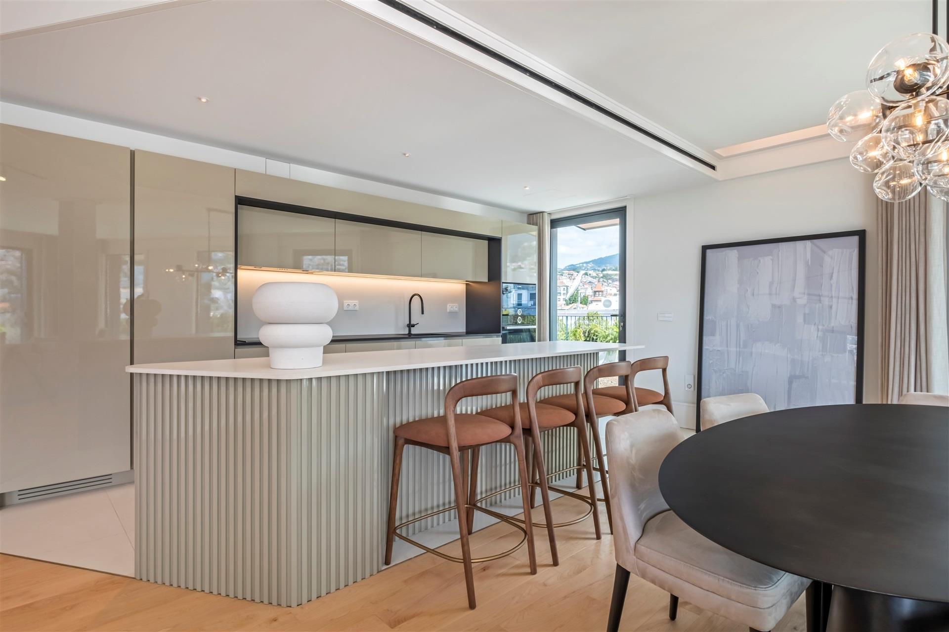 Savoy Residence Insular 181