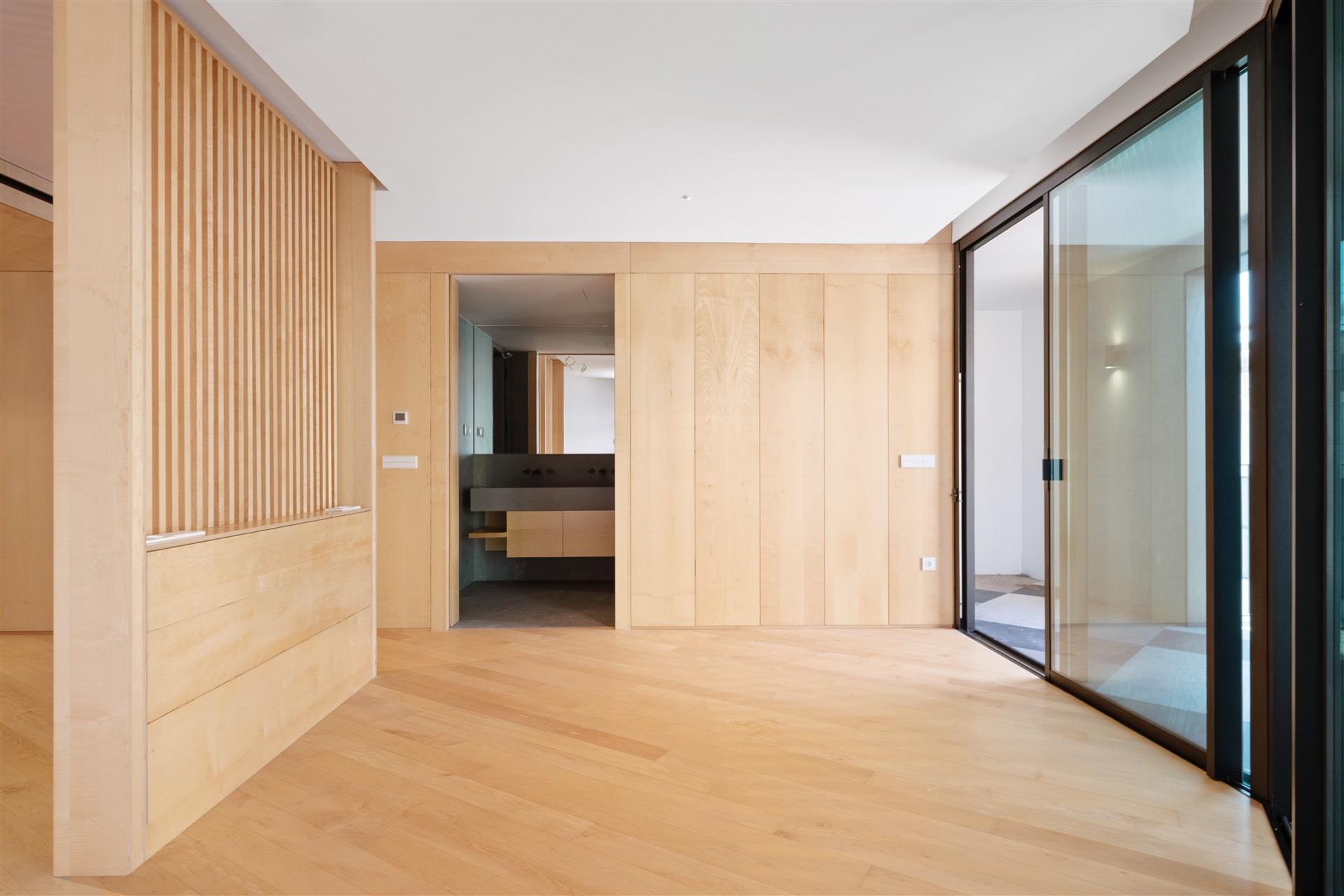 Savoy Residence Insular 185