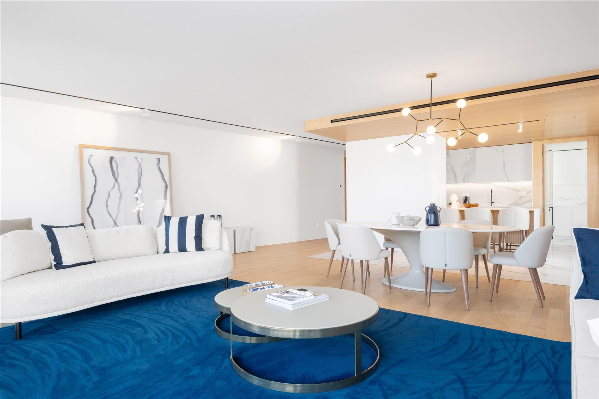 Savoy Residence Insular 209