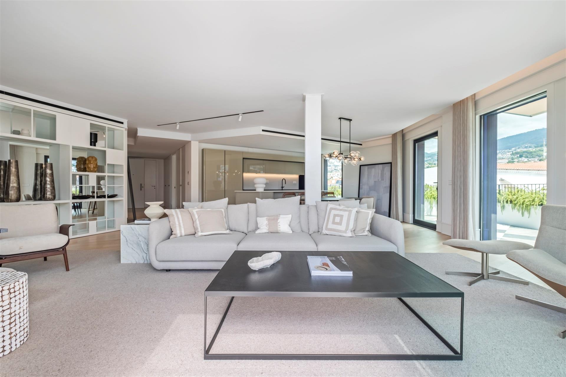 Savoy Residence Insular 214