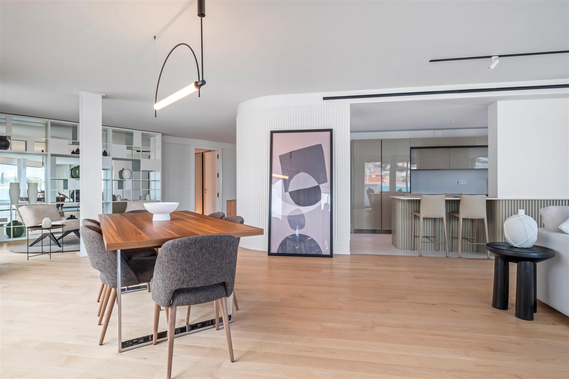 Savoy Residence Insular 233