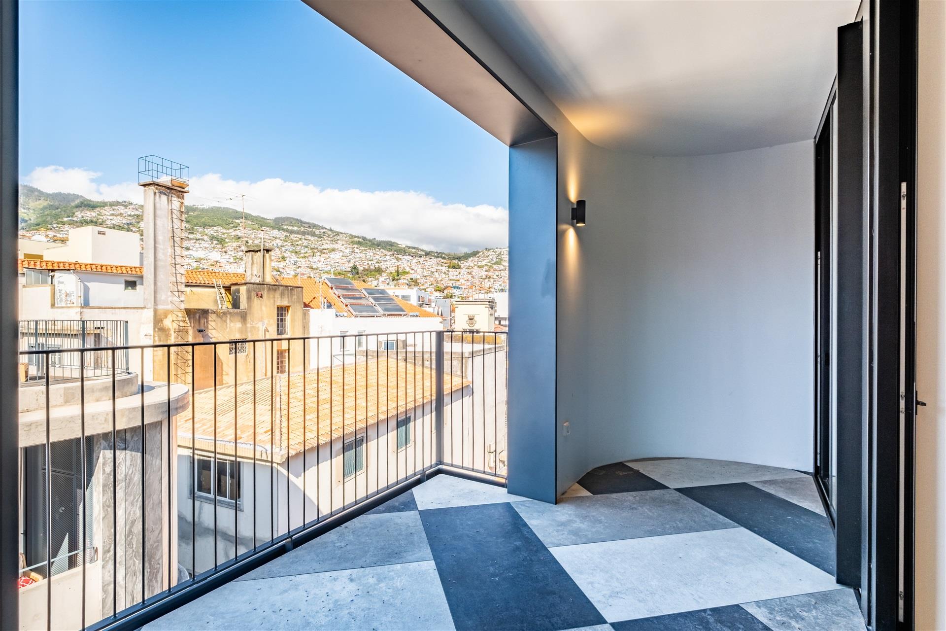 Savoy Residence Insular 255