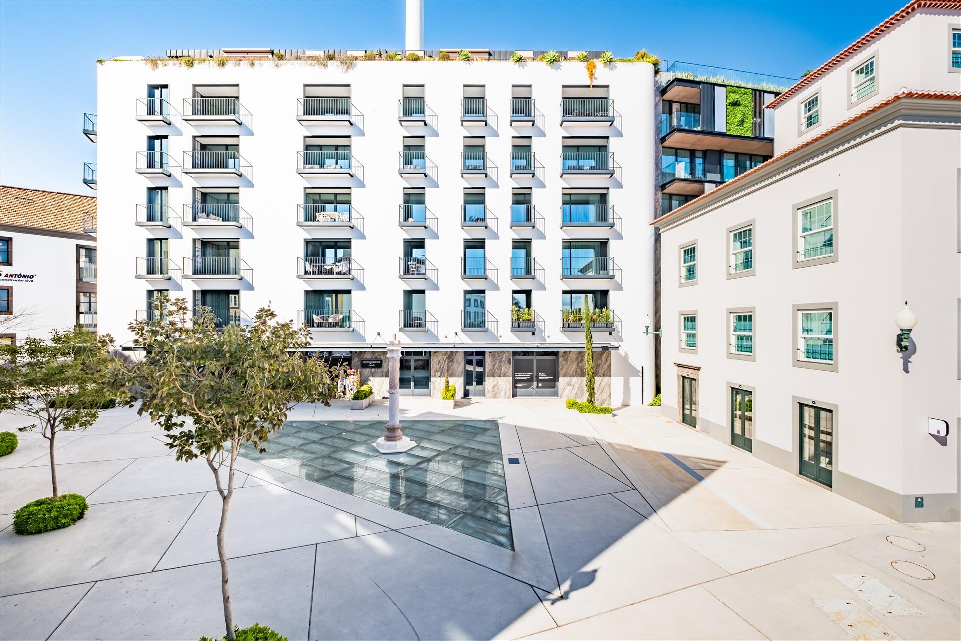 Savoy Residence Insular 277