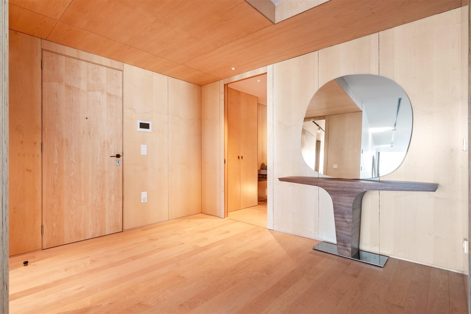 Savoy Residence Insular 284
