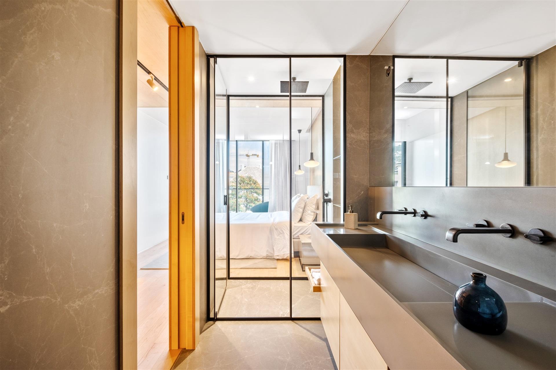 Savoy Residence Insular 285