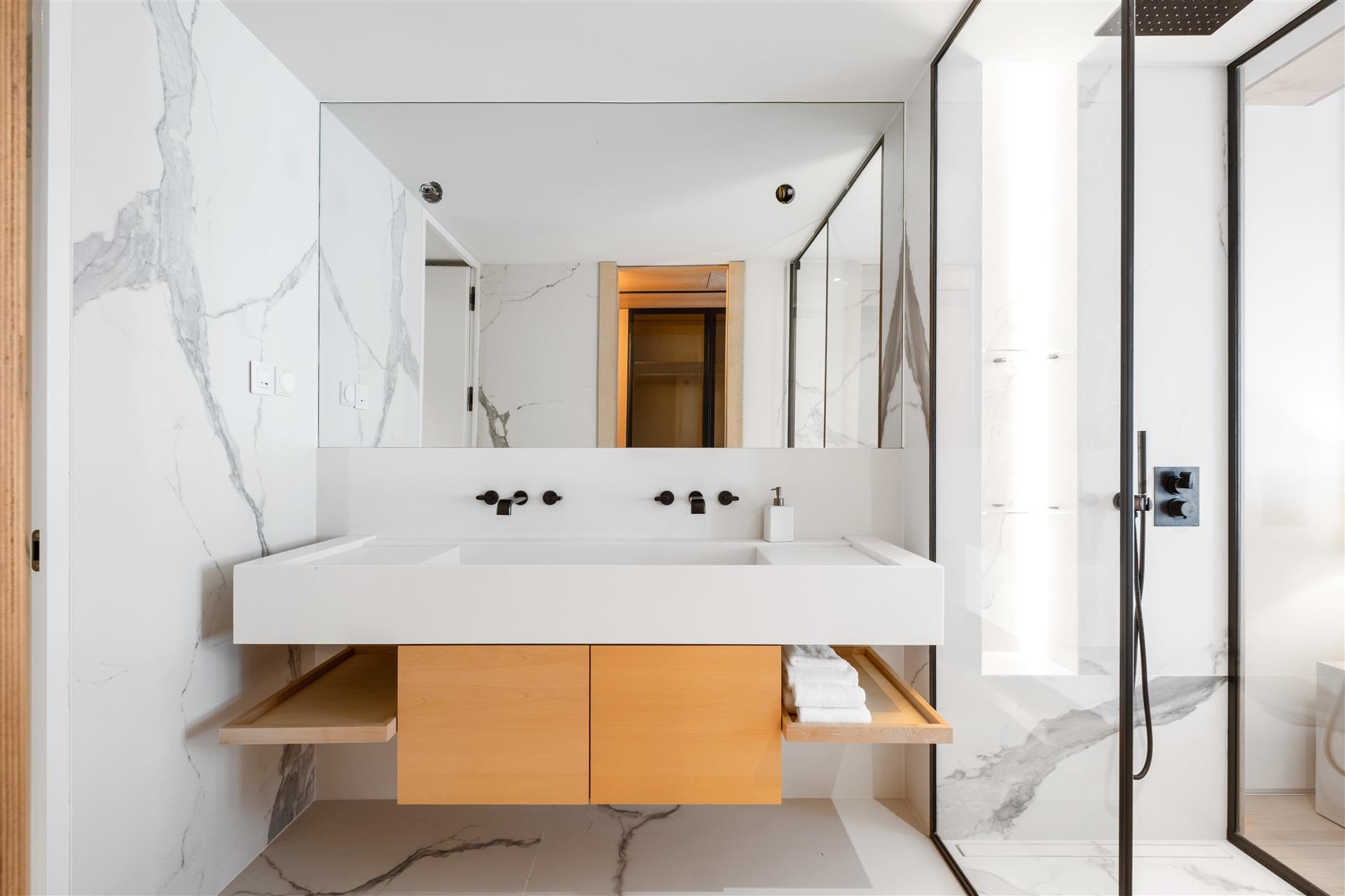 Savoy Residence Insular 318