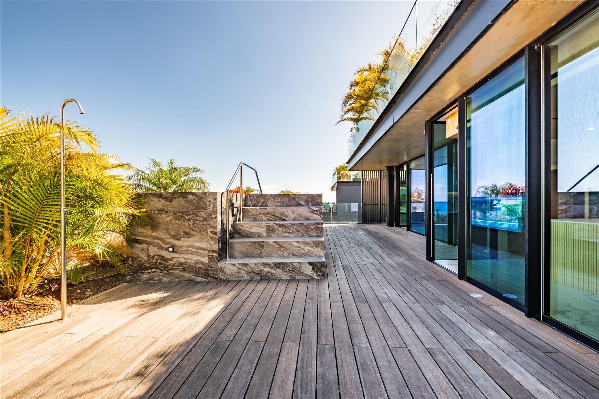 Savoy Residence Insular 43