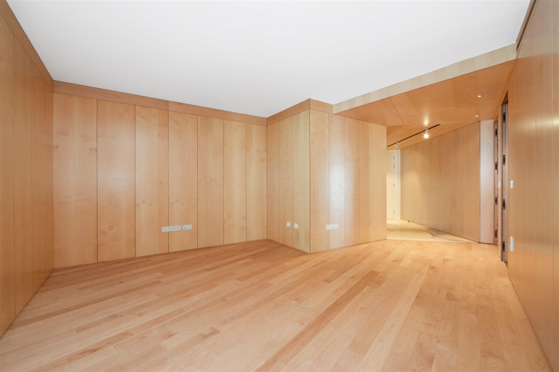 Savoy Residence Insular 57
