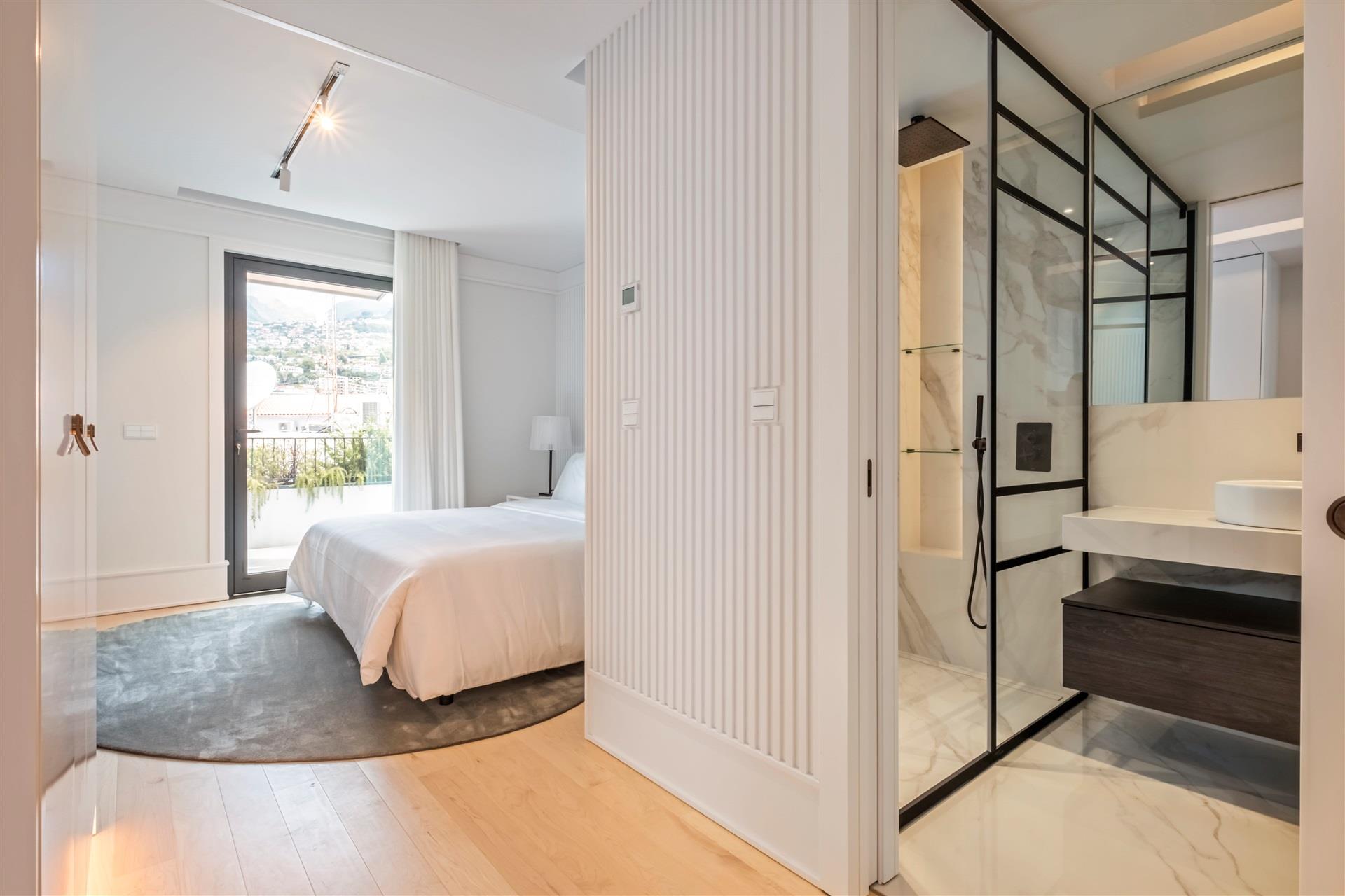 Savoy Residence Insular 8