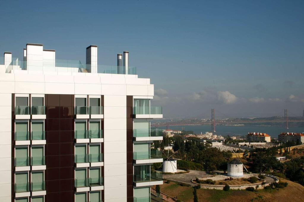 Sky Restelo 27