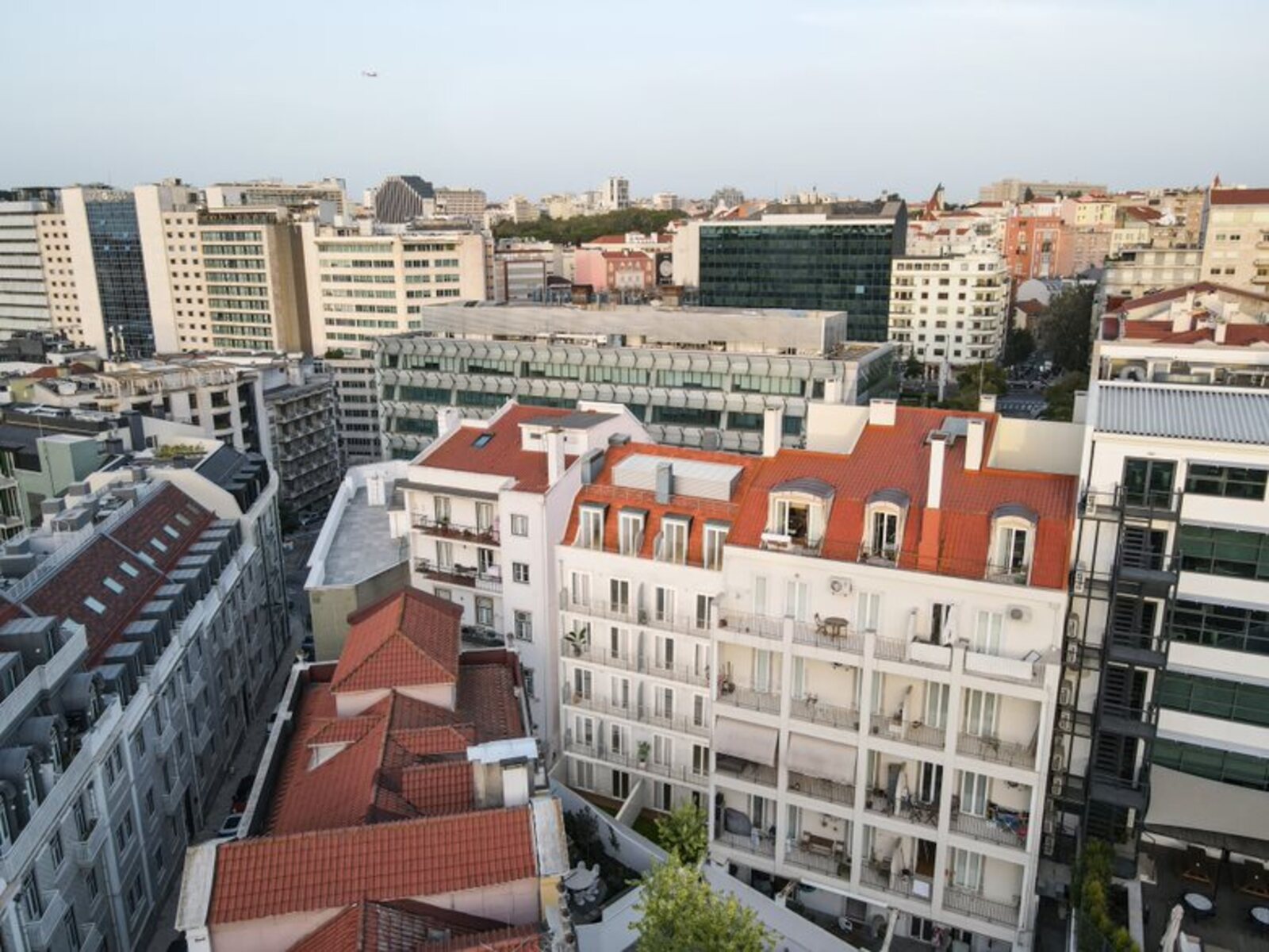 Sousa Martins Apartments 24