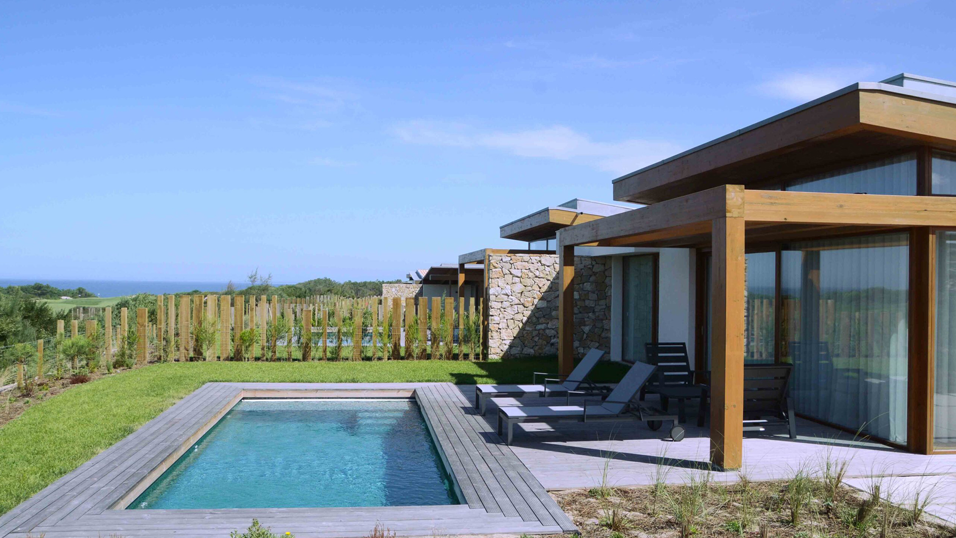 West Cliffs Ocean & Golf Resort 2